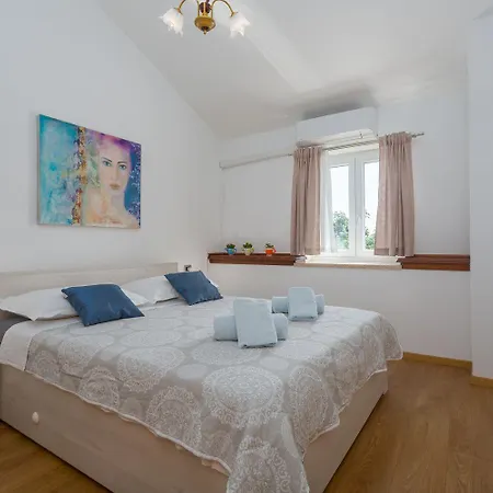 別荘 Idyllisches Istrisches Steinhaus Mit Whirlpool, Tischtennis, Grill Und Klimatisierten Schlafzimmern ポレッチ